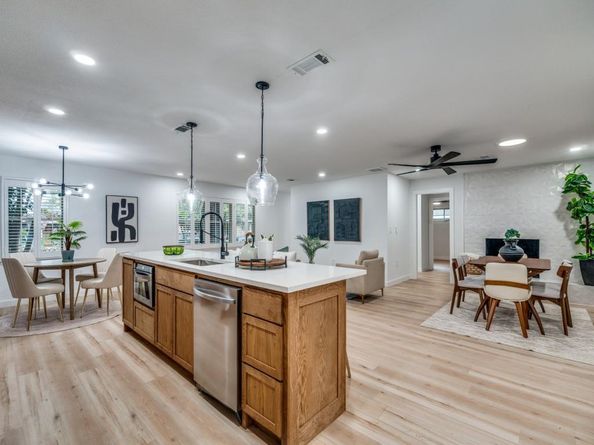 10436  Royalwood Drive , Dallas Texas 75238