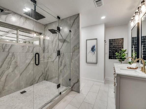 10436  Royalwood Drive , Dallas Texas 75238