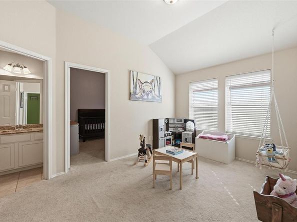 5633  Broken Gap Drive , Fort Worth Texas 76179