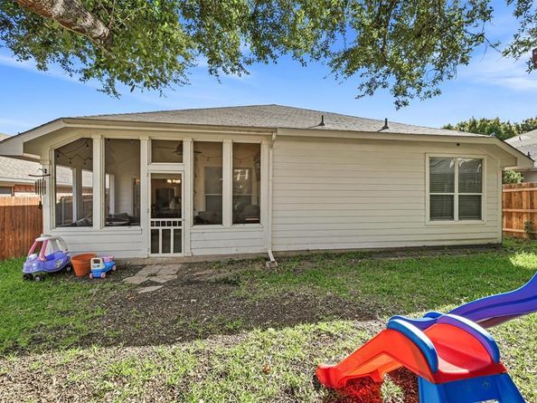 5633  Broken Gap Drive , Fort Worth Texas 76179