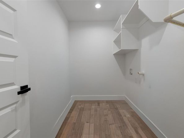 1411 E Waco Avenue , Dallas Texas 75216