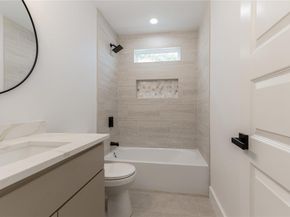 1411 E Waco Avenue , Dallas Texas 75216