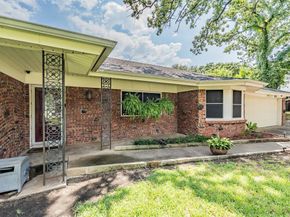 833 W Cheryl Avenue , Hurst Texas 76053