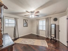 833 W Cheryl Avenue , Hurst Texas 76053