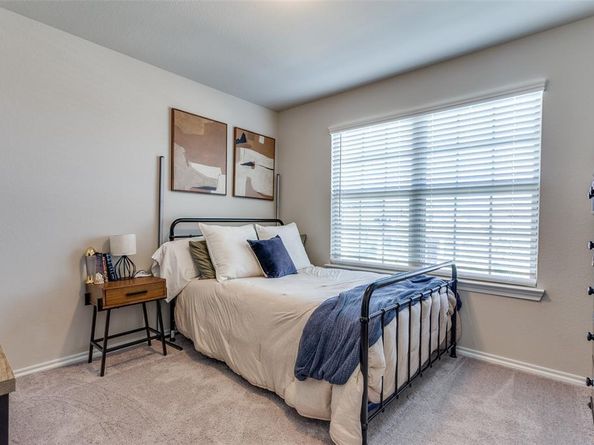 2944  Dixondale Drive , Fort Worth Texas 76108