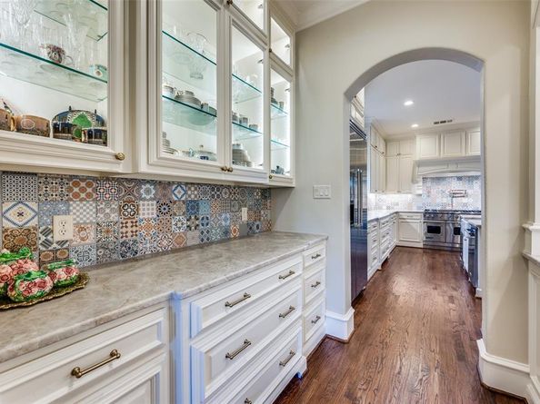 7635  Bryn Mawr Drive , Dallas Texas 75225