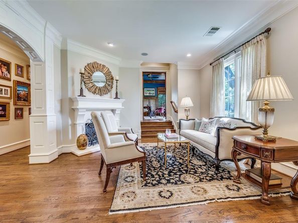 7635  Bryn Mawr Drive , Dallas Texas 75225