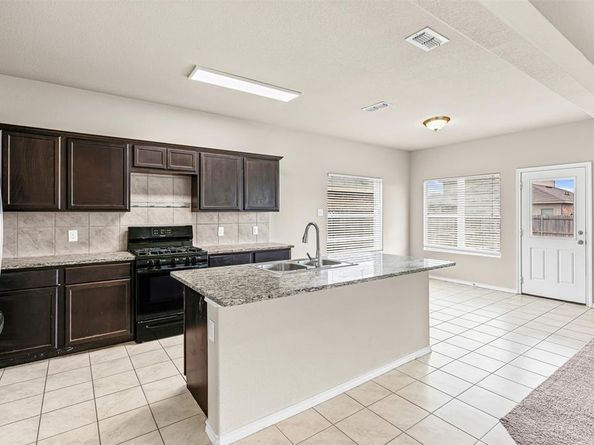 6377  Skipper Lane , Fort Worth Texas 76179