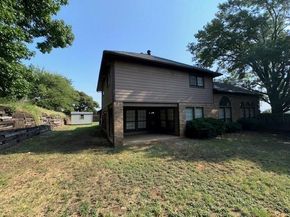 2704  Yorkshire Court , Grapevine Texas 76051