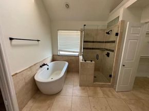 2704  Yorkshire Court , Grapevine Texas 76051