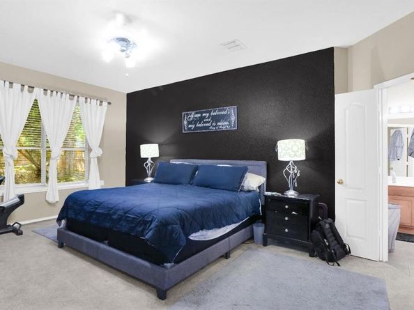 2115  Crestwood Trail , Mansfield Texas 76063