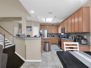 2115  Crestwood Trail , Mansfield Texas 76063