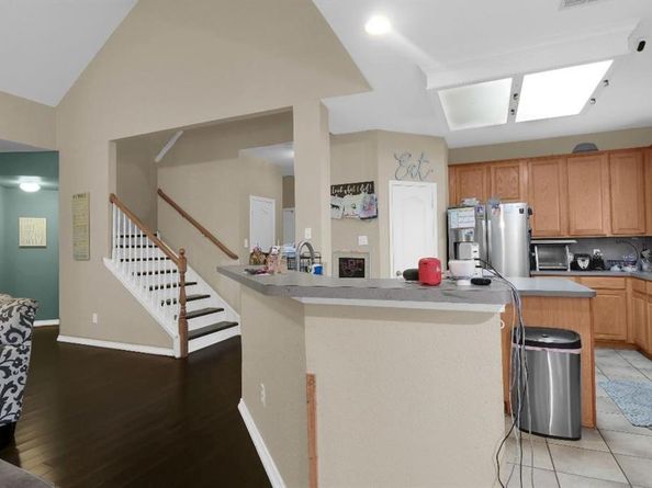 2115  Crestwood Trail , Mansfield Texas 76063