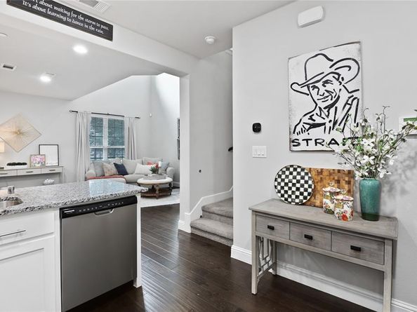 2204  Russells Way , McKinney Texas 75070