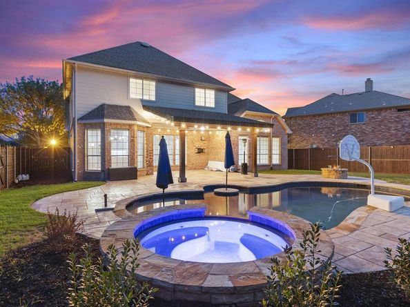 2000  Arrowwood Court , McKinney Texas 75072