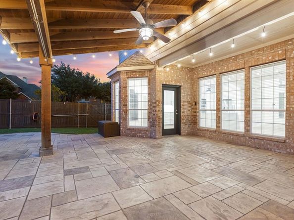 2000  Arrowwood Court , McKinney Texas 75072
