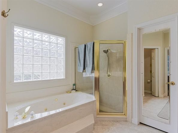 1108  Saint Andrews Drive , Mansfield Texas 76063