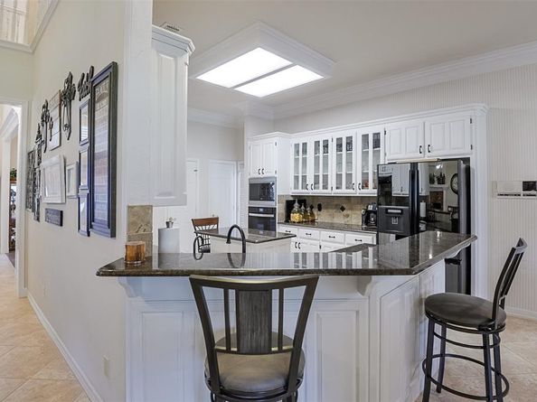 1108  Saint Andrews Drive , Mansfield Texas 76063