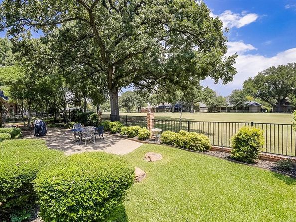 1108  Saint Andrews Drive , Mansfield Texas 76063