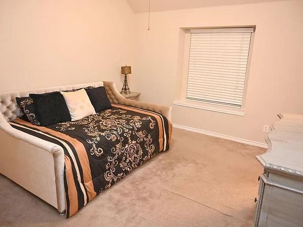 305  Wylie Creek Place , DeSoto Texas 75115