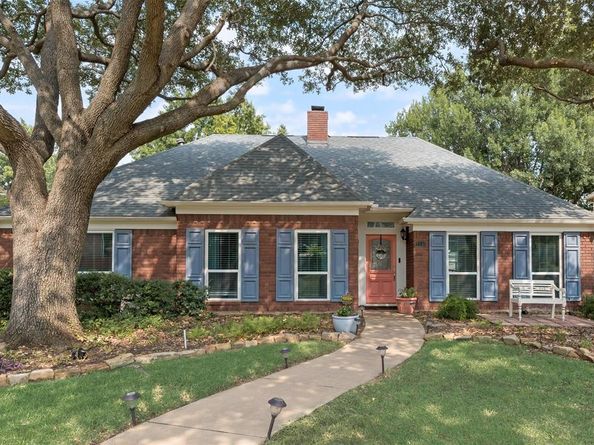 2140  Strathmore Drive , Highland Village Texas 75077