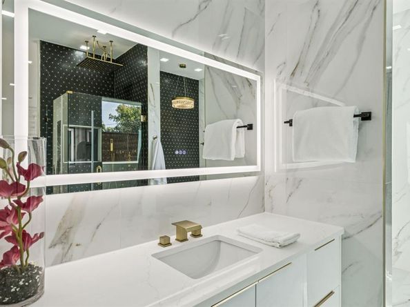 6118  Walnut Hill Lane , Dallas Texas 75230