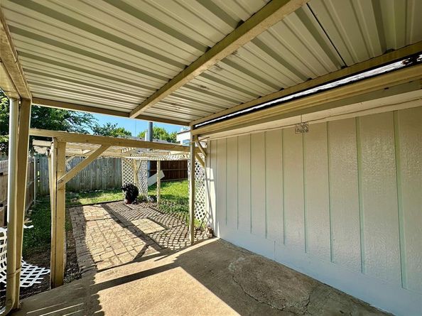1416  Woodfern Drive , Arlington Texas 76018