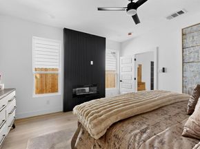 2415  Hooper Street , Dallas Texas 75215
