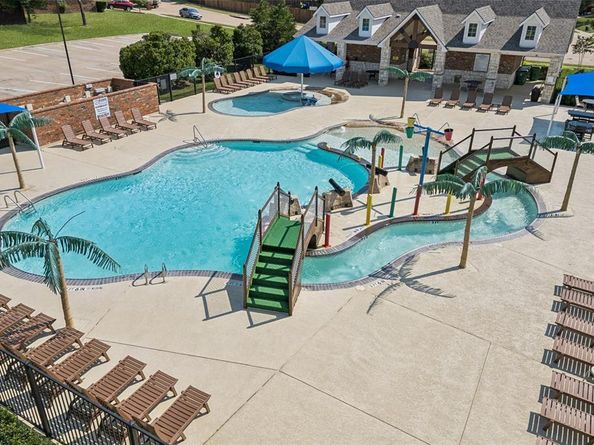 320  Trakehner Trail , Celina Texas 75009