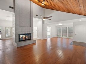 1036  Clinton Street , Carrollton Texas 75007
