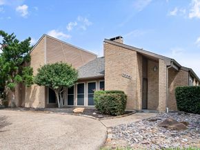 1036  Clinton Street , Carrollton Texas 75007