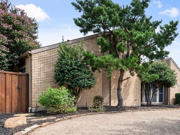 1036  Clinton Street , Carrollton Texas 75007