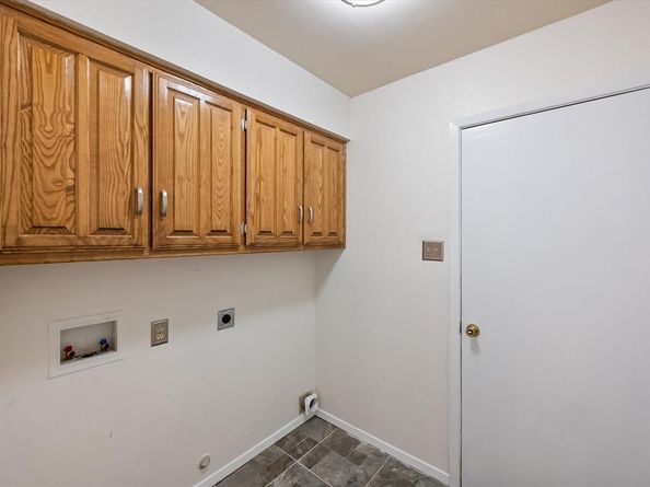 1036  Clinton Street , Carrollton Texas 75007
