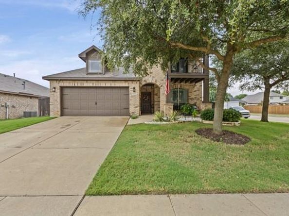 557  Vickie Street , Crowley Texas 76036