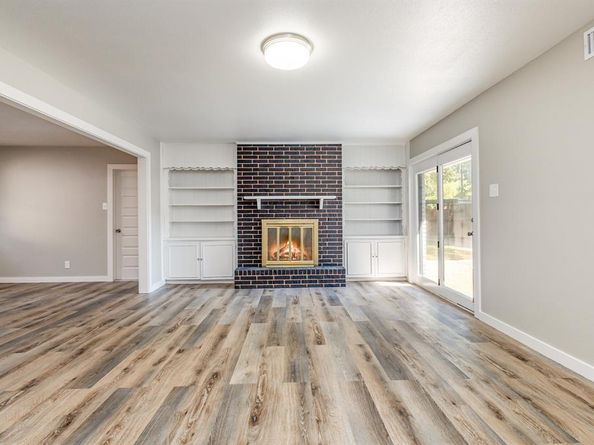 809  Carroll Drive , Garland Texas 75041