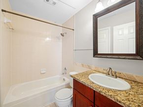 4104 N Hall Street  326, Dallas Texas 75219