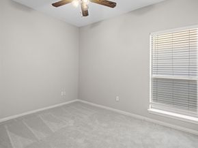 4104 N Hall Street  326, Dallas Texas 75219
