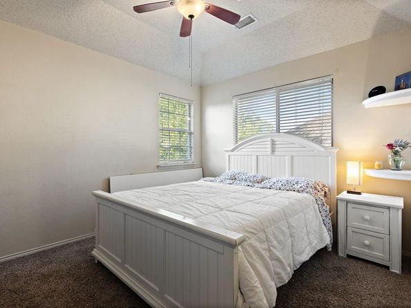 1709  Northampton Drive , Rowlett Texas 75089