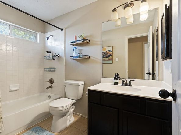 1709  Northampton Drive , Rowlett Texas 75089