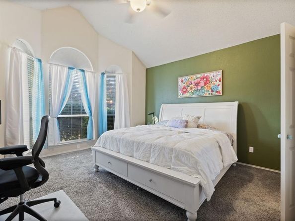 1709  Northampton Drive , Rowlett Texas 75089