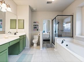 1709  Northampton Drive , Rowlett Texas 75089