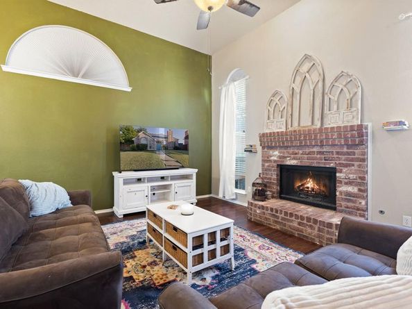 1709  Northampton Drive , Rowlett Texas 75089