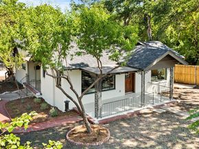 624 N Vernon Avenue , Dallas Texas 75208