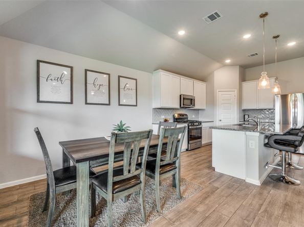 1404  Bellaire Street , Celina Texas 75009