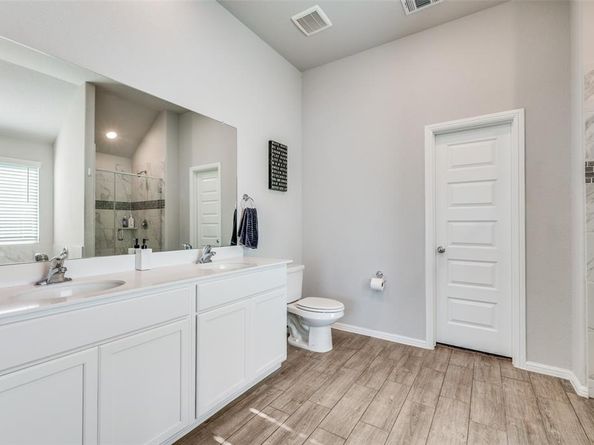 1404  Bellaire Street , Celina Texas 75009