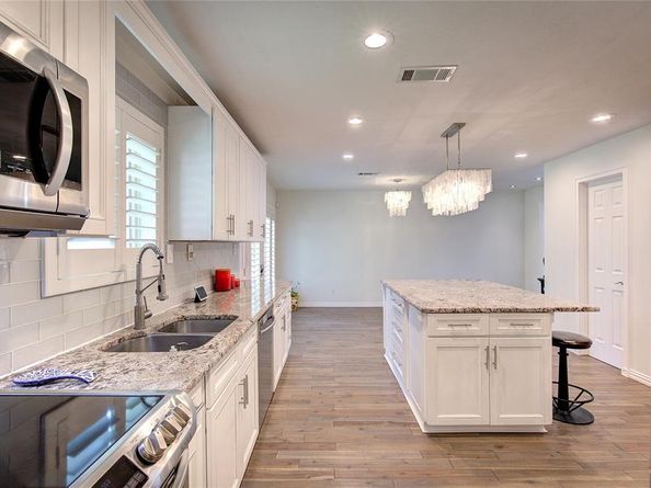 8415  Gladwood Lane , Dallas Texas 75243