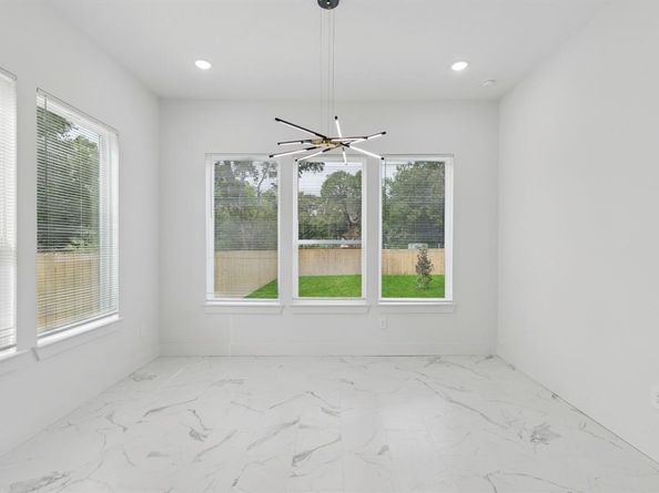 4715 S Denley Drive , Dallas Texas 75216