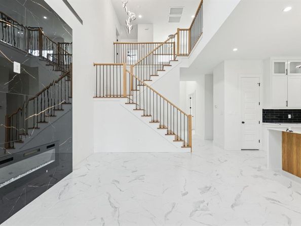 4715 S Denley Drive , Dallas Texas 75216