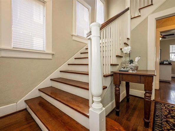 1306  Elizabeth Boulevard , Fort Worth Texas 76110
