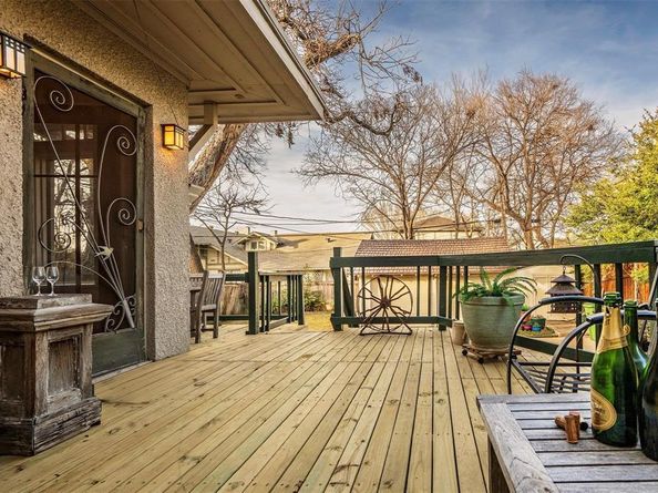 1306  Elizabeth Boulevard , Fort Worth Texas 76110